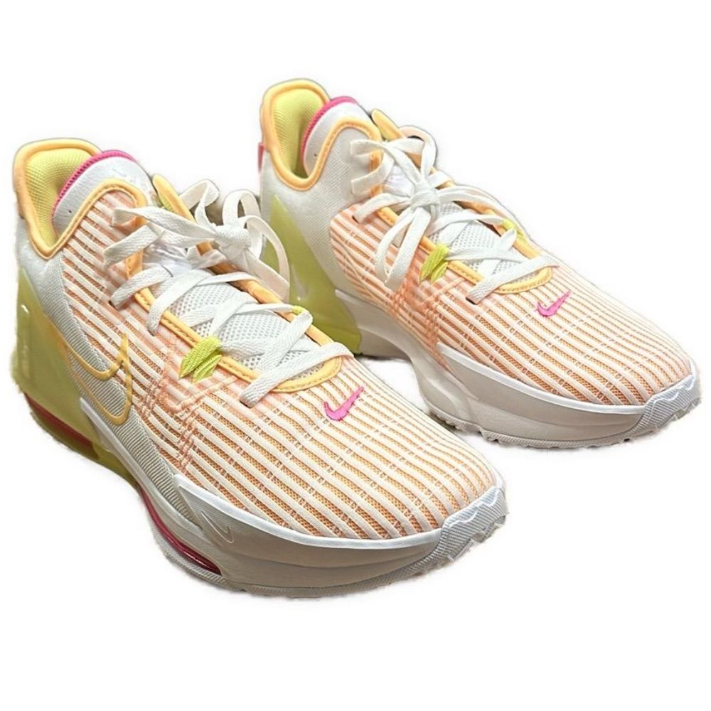Mens size  13 Nike LeBron James witness VI brand new